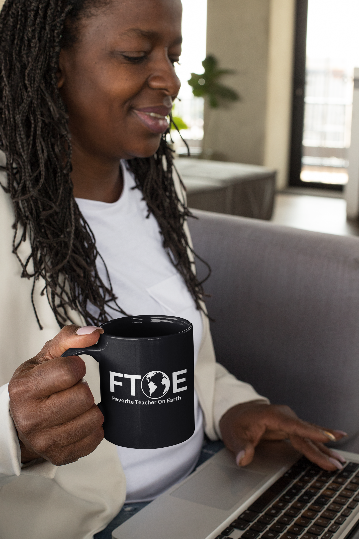 Favorite Teacher On Earth (FTOE) Accent Coffee Mug (11oz, 15oz)