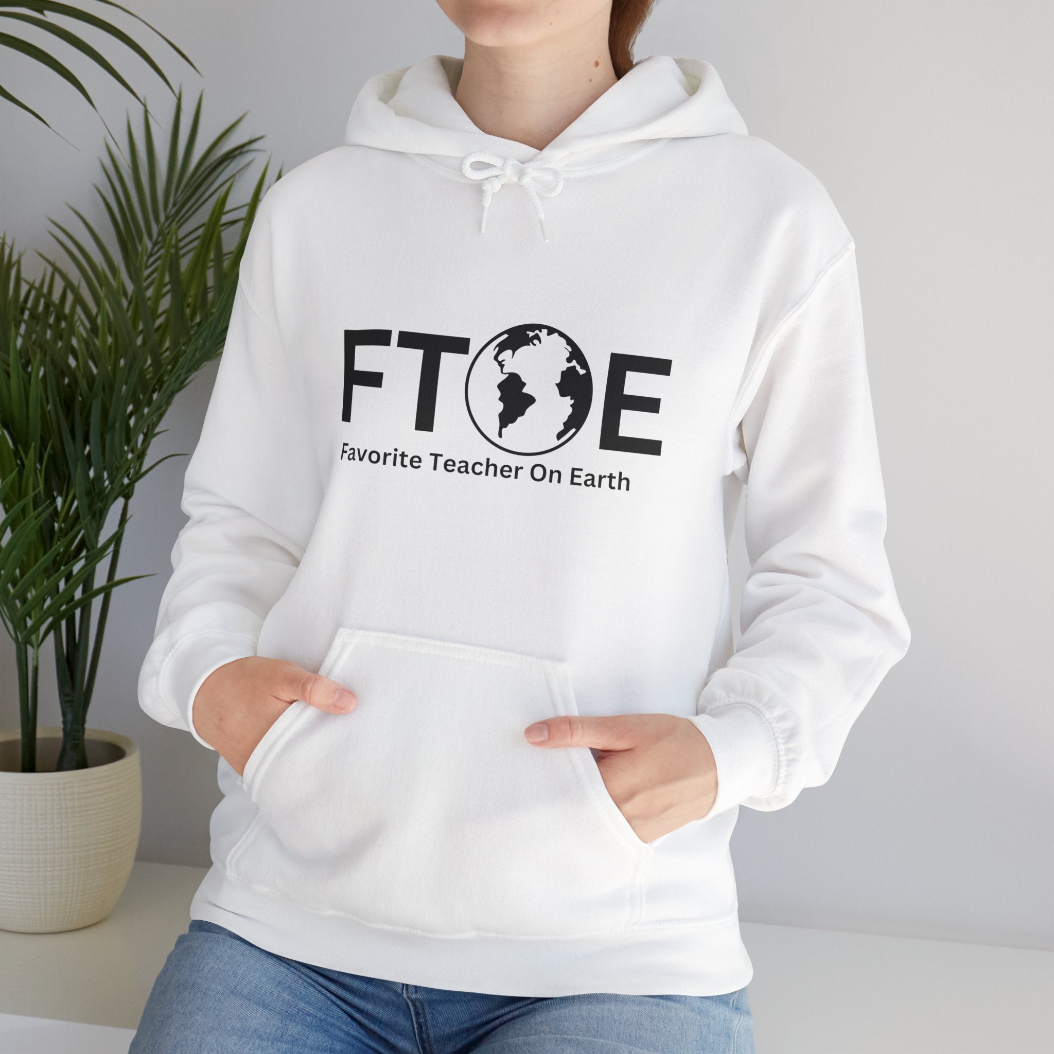 Favorite Teacher On Earth (FTOE) Unisex Heavy Blend Hooded Sweatshirt - Cozy and Stylish Hoodie for Cold Days