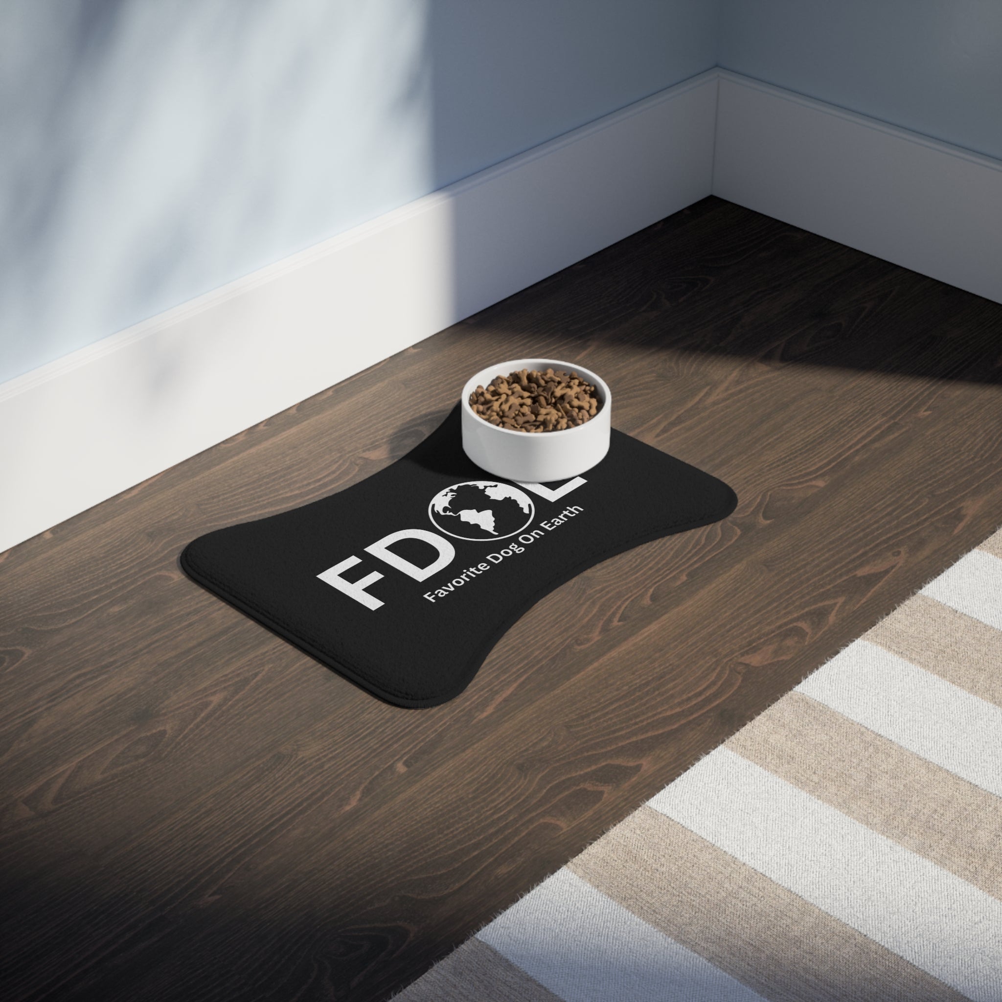 Favorite Dog On Earth (FDOE) - Bone-Shaped Personalized Pet Feeding Mat