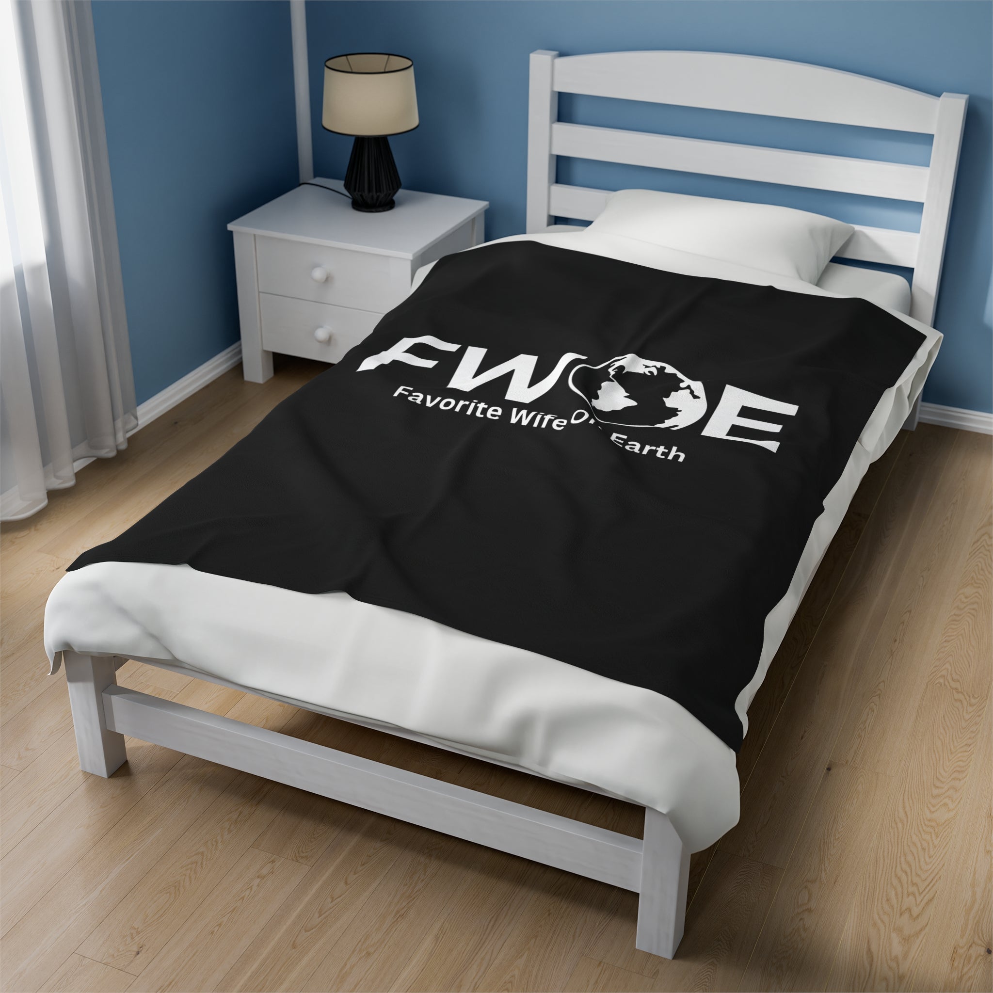 Favorite Wife on Earth Velveteen Plush Blanket