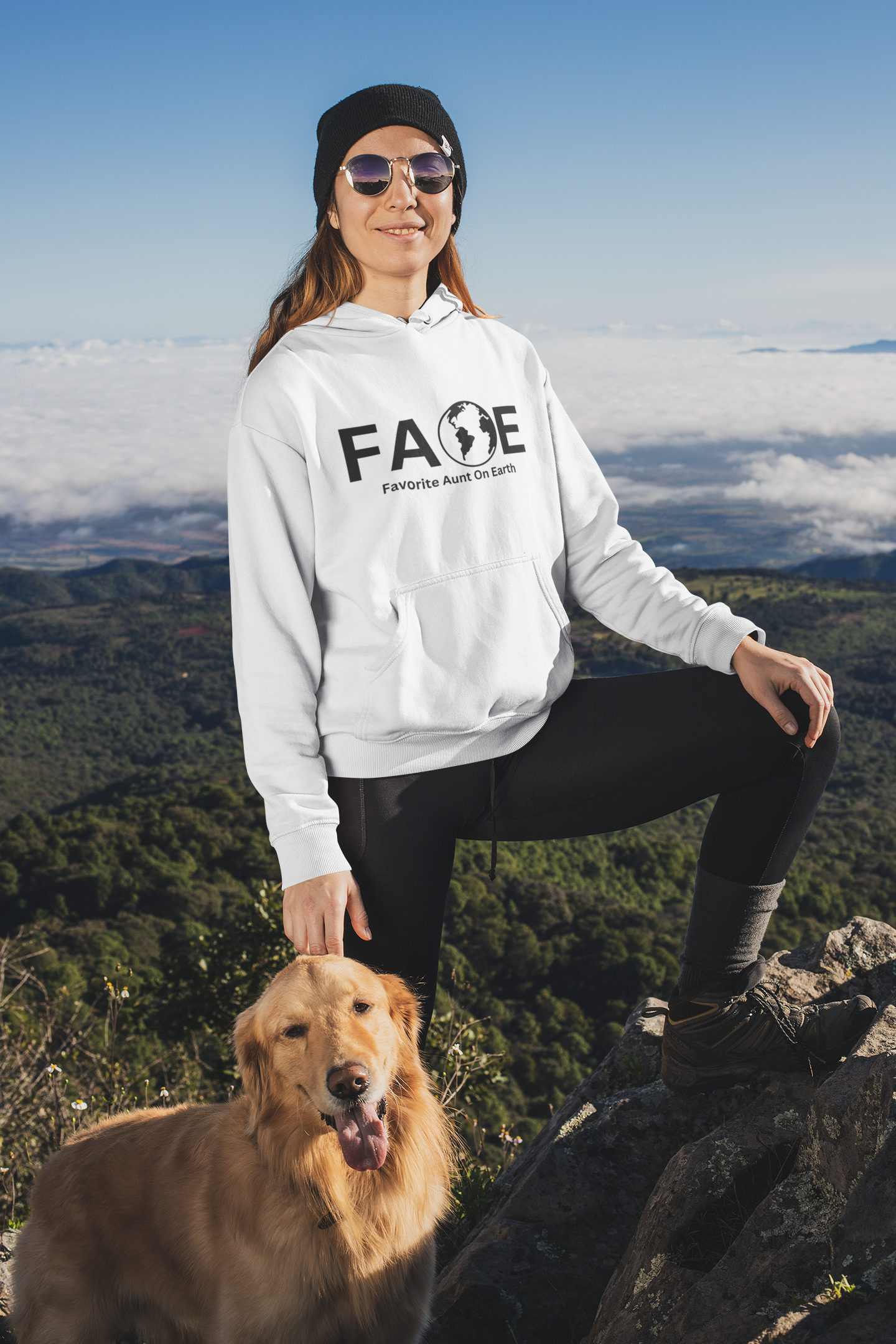Favorite Aunt On Earth (FAOE) Hoodie – Unisex Heavy Blend™ Pullover