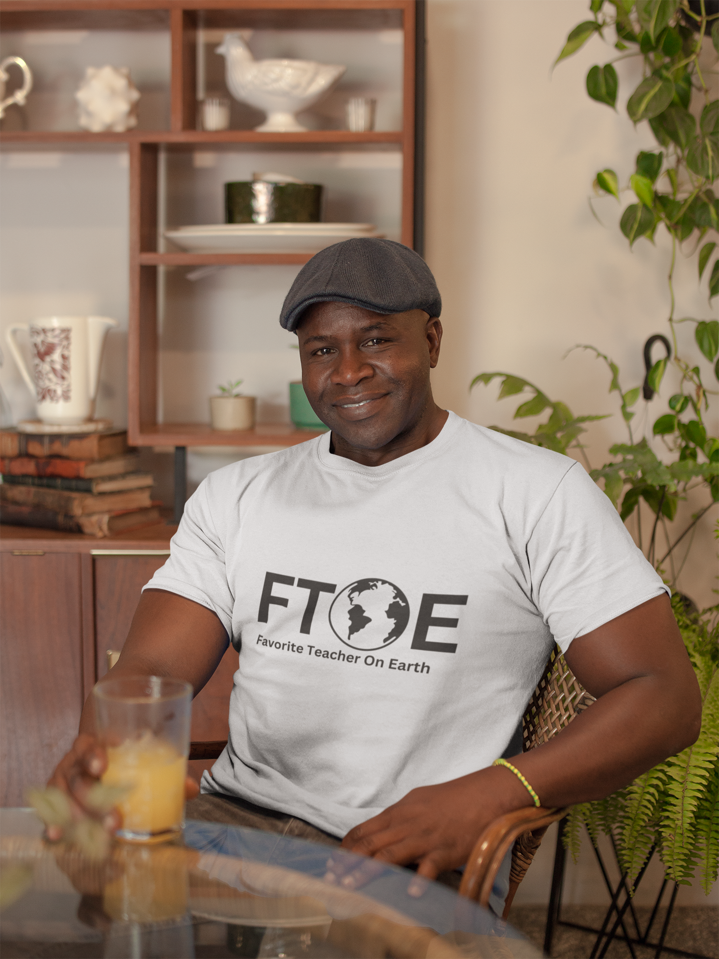 Favorite Teacher On Earth T-Shirt (FTOE) – Customizable Comfort Colors Garment-Dyed Tee